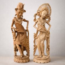 Couple Balinese Wood